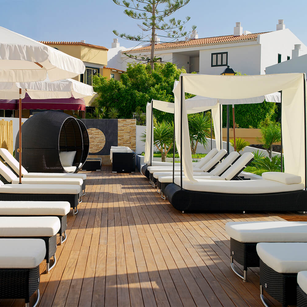 Regency Torviscas Apartments Suites