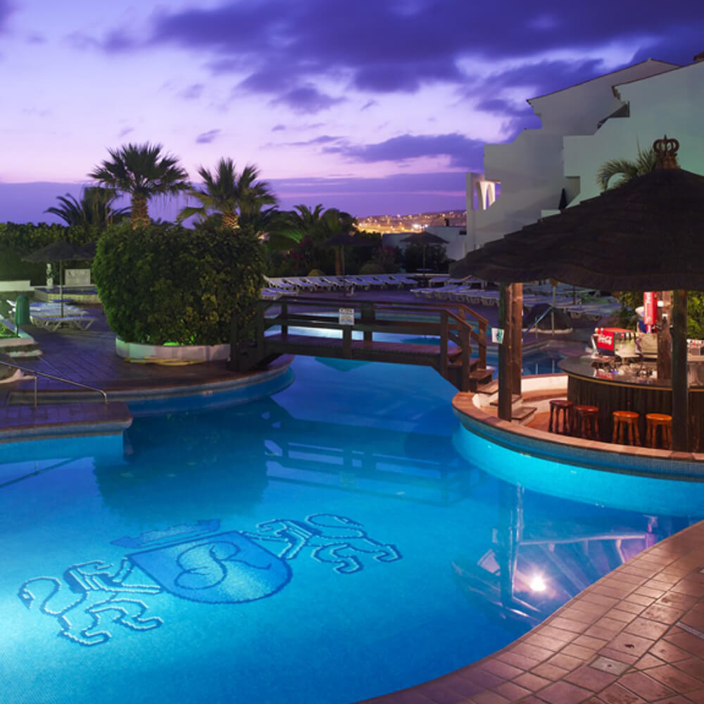 Regency Torviscas Apartments Suites